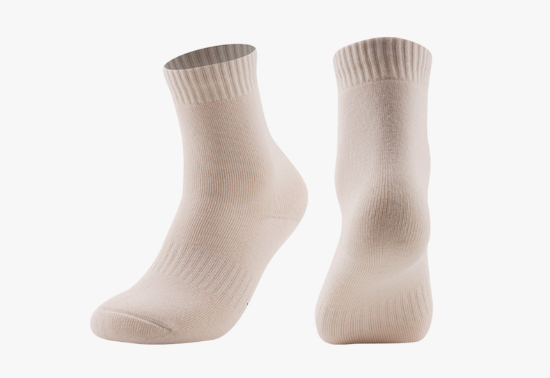 Autumn winter Merino wool mid tube skiing sports thick hiking socks, towel bottom, sweat absorbing and breathable socks
