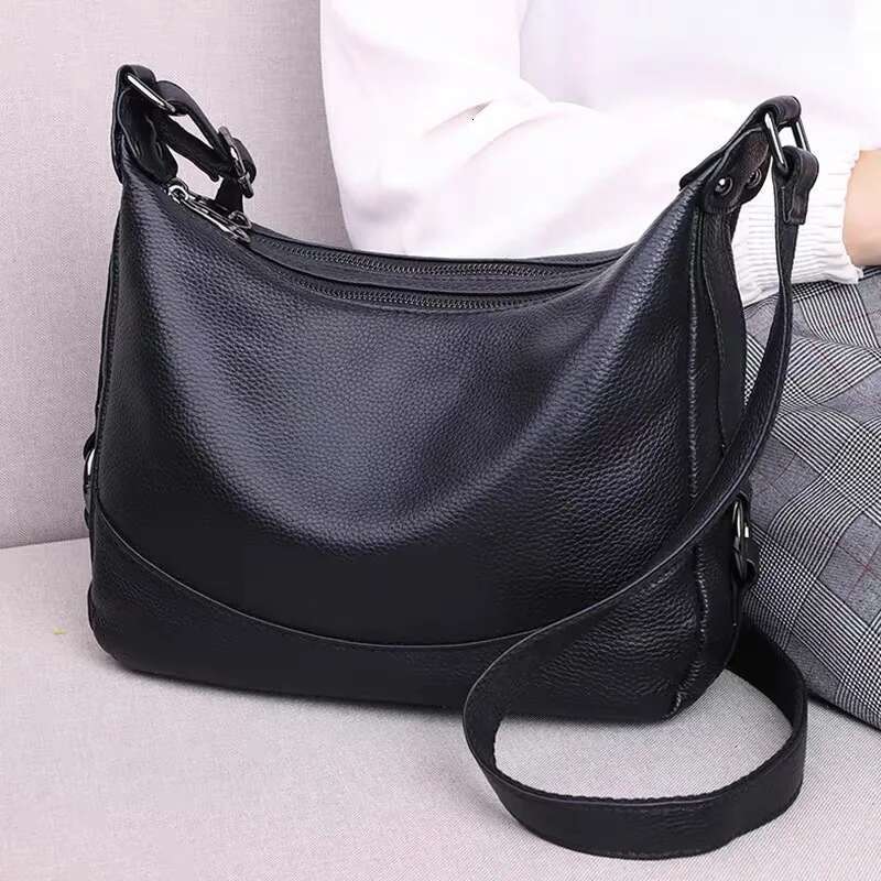 Fashion Women Cowhide Handbag Crossbody Bag Shoulder Bags Trend New Zipper Solid ColorHigh Quality Genuine Simple