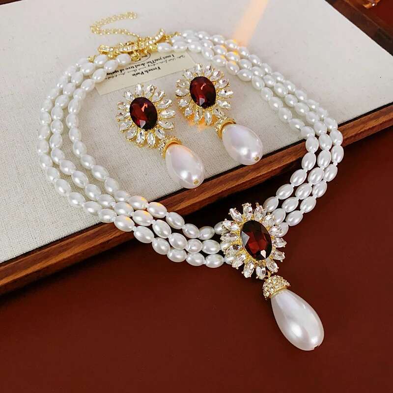 Flower Inlaid Rhinestone Drop Pearl Necklace Earring Set French Style Clavicle Chain Light Jewelry Sets For Women