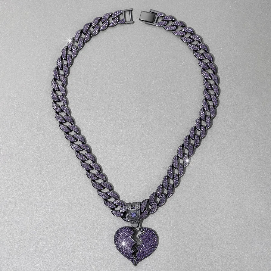 NL2041 heart Latest n Hip Hop Jewelry Gold Plated Iced out Broken Heart Pendant 250428