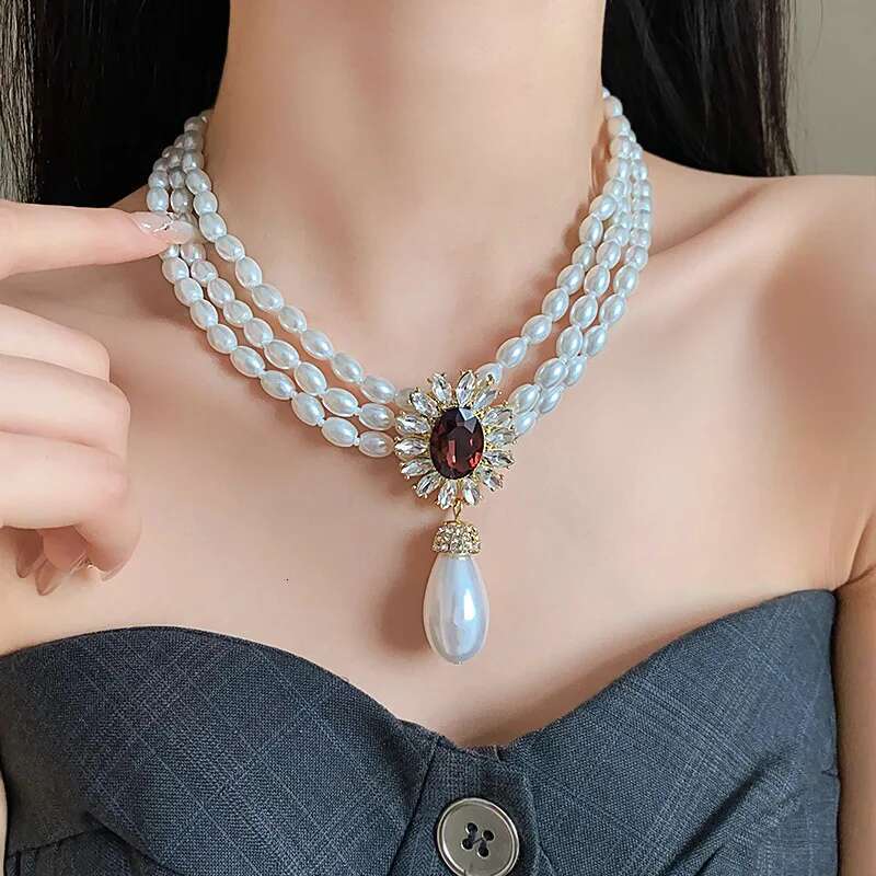 Flower Inlaid Rhinestone Drop Pearl Necklace Earring Set French Style Clavicle Chain Light Jewelry Sets For Women