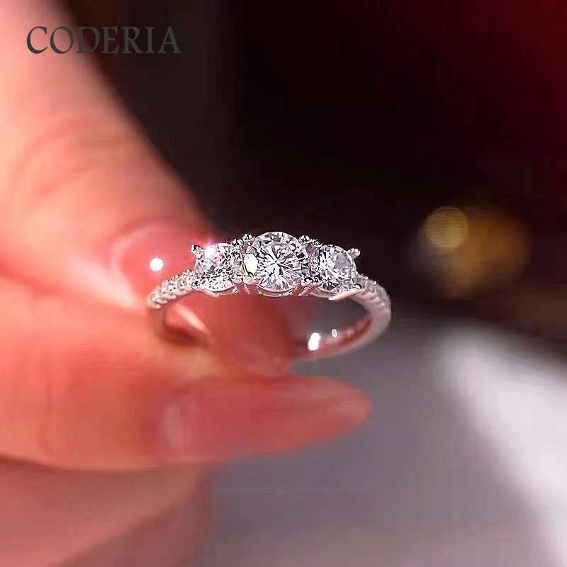 Woman Promise Band 18k White Gold Plated Moissanite Ring Pass Diamond Test Total 1.1 Carats 925 Sterling Silver Rings