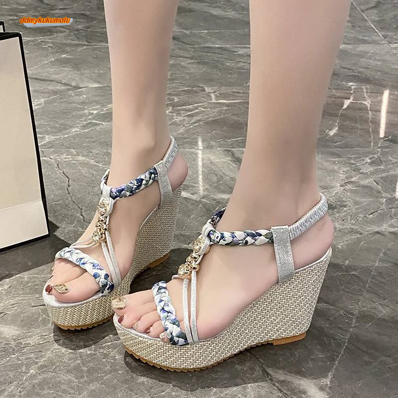 Summer new women's classic thick-sole non-slip sandals 2025 fashion elastic design slope heel outdoor casual open-toe shoes ddmykukumalu