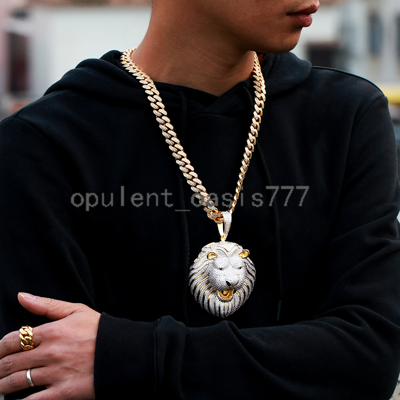 Hot Sale Luxury Big Lion Head Pendant moissanite moissaniteia Iced Out Hip Hop Sliver Gold Jewelry Charm Animal Pendant for Men