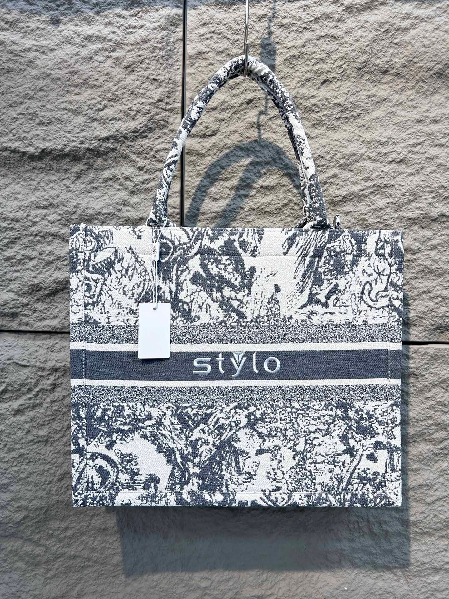 Cross-border 2025 new bags, women's tide versatile leisure commuting handbags, large-capacity ins tote bags Designer bag