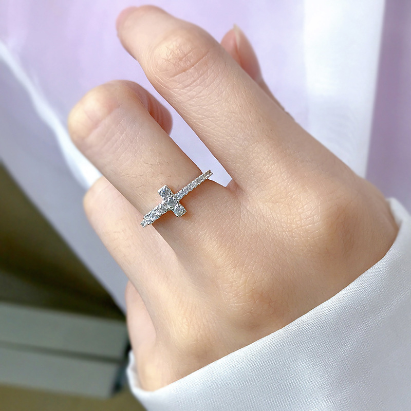 Ins Top Sell Elegant Wedding Rings Sweet Cute Lady Simple Fashion Jewelry Real 100% 925 Sterling Silver Round Stack White Moissanite Diamond Girls Cro