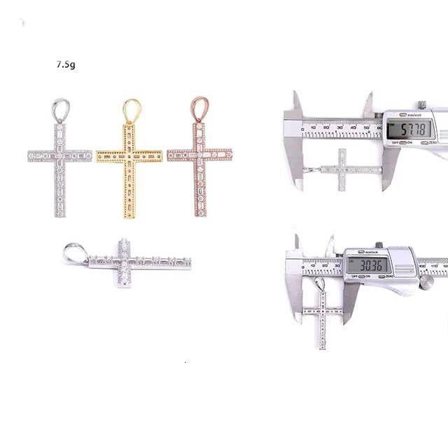 In StockPass Diamond Tester Hip Hop D Color Baguette Moissanite Mens Cluster Cross Pendant With 925 Sterling Silver GRA Pendant
