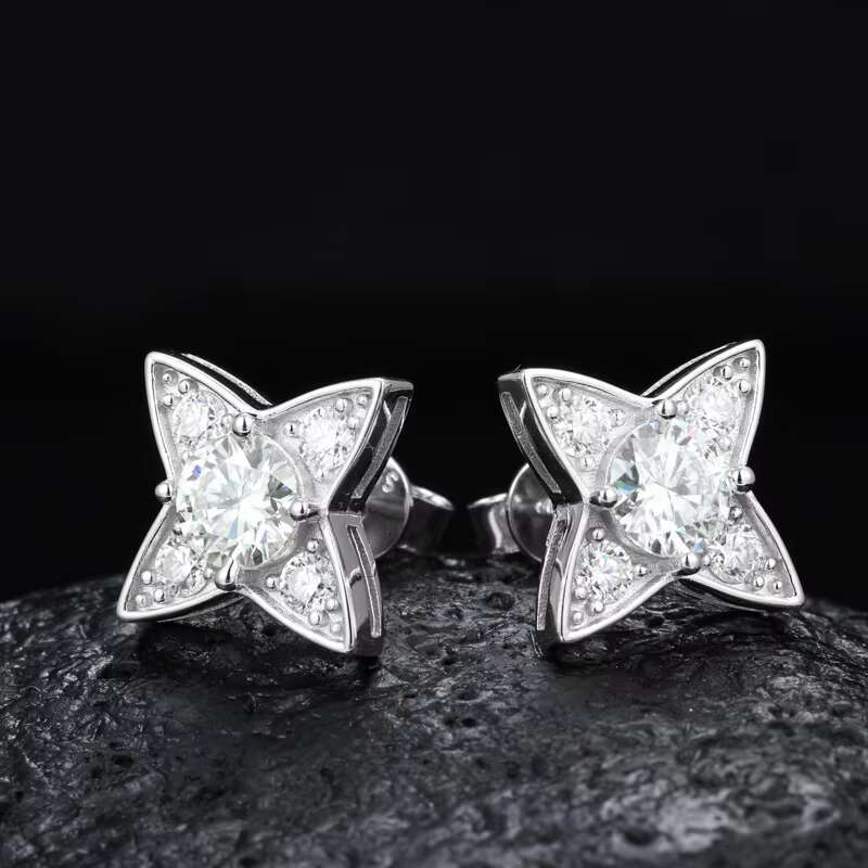 High Quality 925 Sterling Silver VVS D Moissanite Diamond Stud Earrings New Design Four-Pointed Star Hip Hop Jewelry Gold Gift