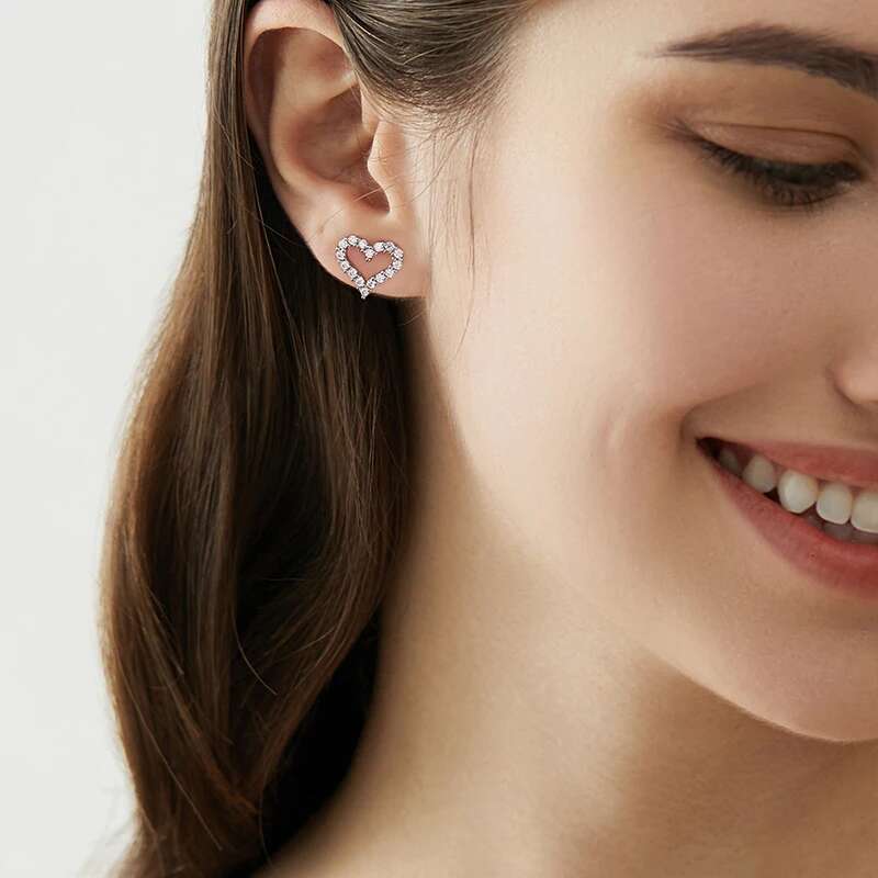 KNB Brilliant Wedding Moissanite Diamond Heart Stud Earrings for Women 925 Sterling Silver Luxury Gifts For Girls Fine Jewelry
