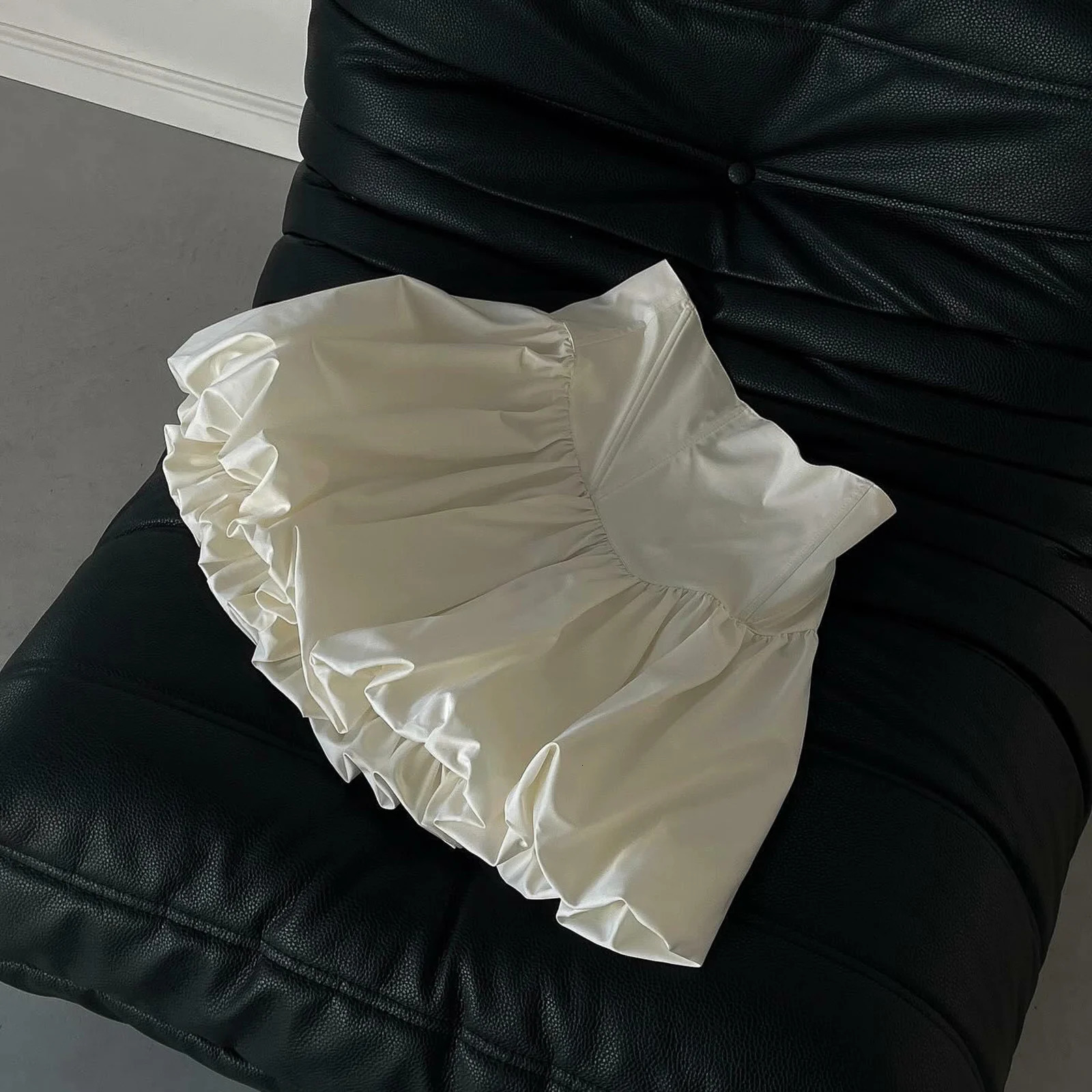 Women Y2K Aesthetic Bubble Skirts High Waist Ruffles A Line Pleated Mini Short Skirts Teen s Puffy Short Skirts Streetwear 250428