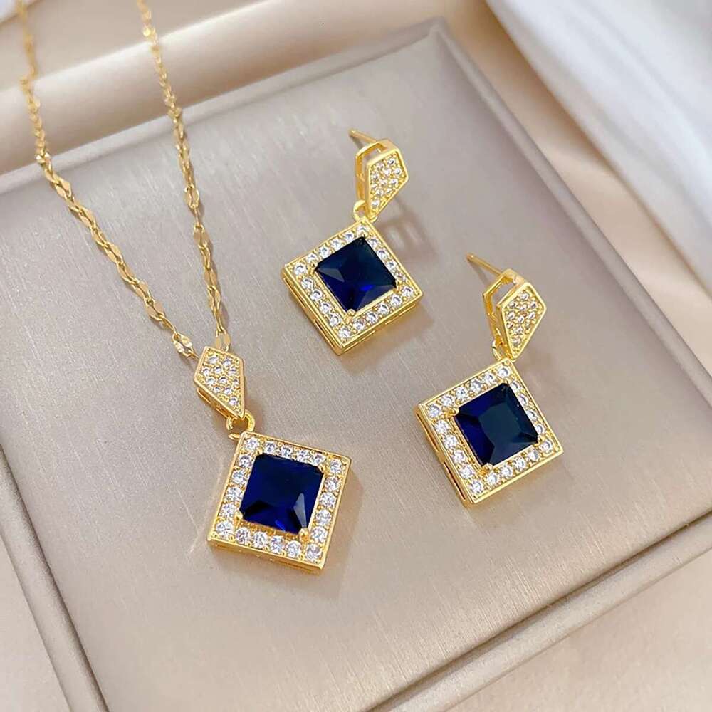 Exquisite Geometry Square Necklace Earrings Bracelet Charm Ladies Jewelry Fashion Bridal Accessory Set Romantic Gift