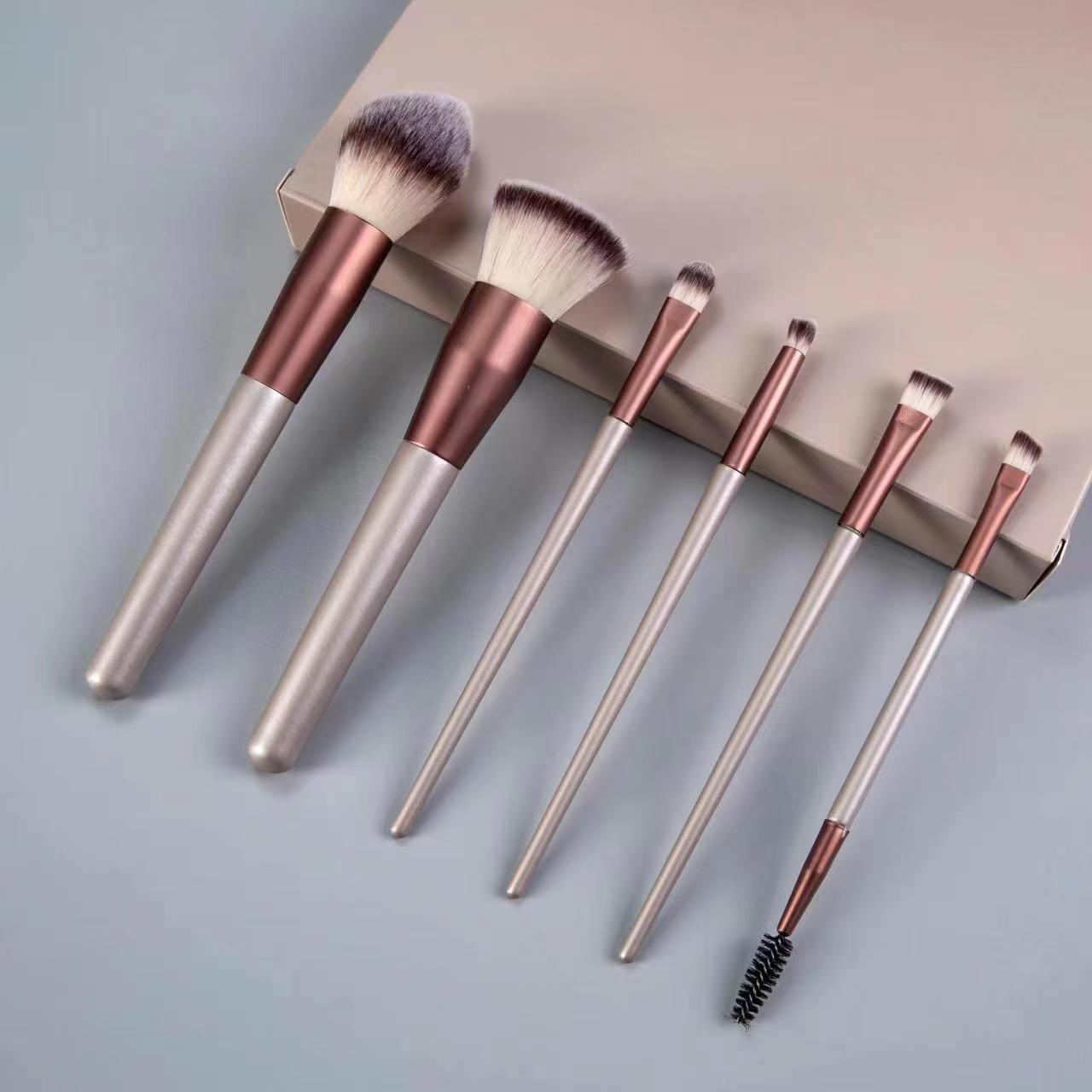 six-pack makeup brush color boxed brush cover brush eyeshadow brush eyebrow brush foundation brush highlight brush directly from the manufacturer