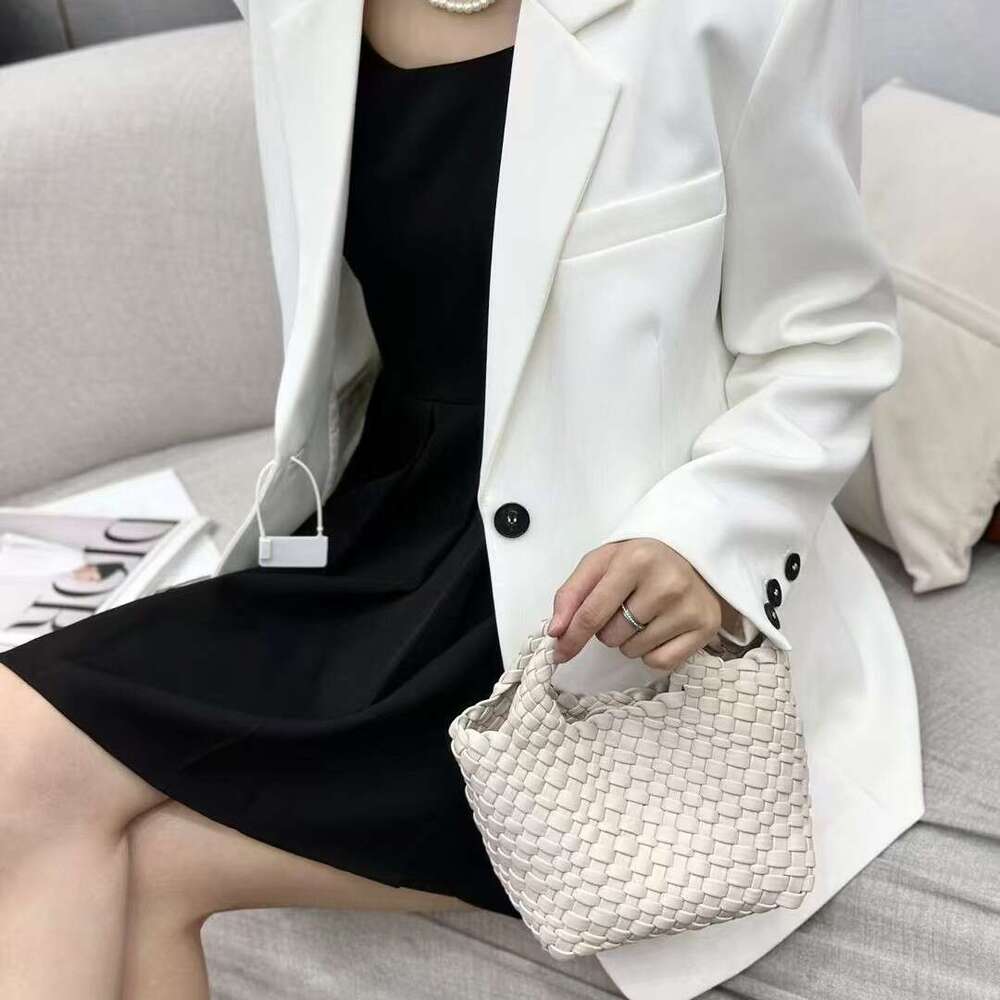 2025 Spring/Summer Handmade Woven Mini Handheld Women's Basket Versatile Mother and Child Single Cross Shoulder Chain Bag