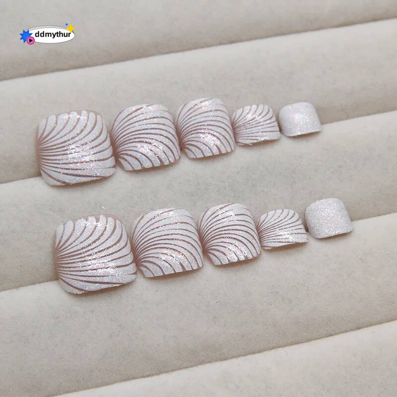 ddmythur 24pcs Shiny White False with Glitter Powder Design Square Fake Toe Nails Women Wearable Full Cover Press on Toenails
