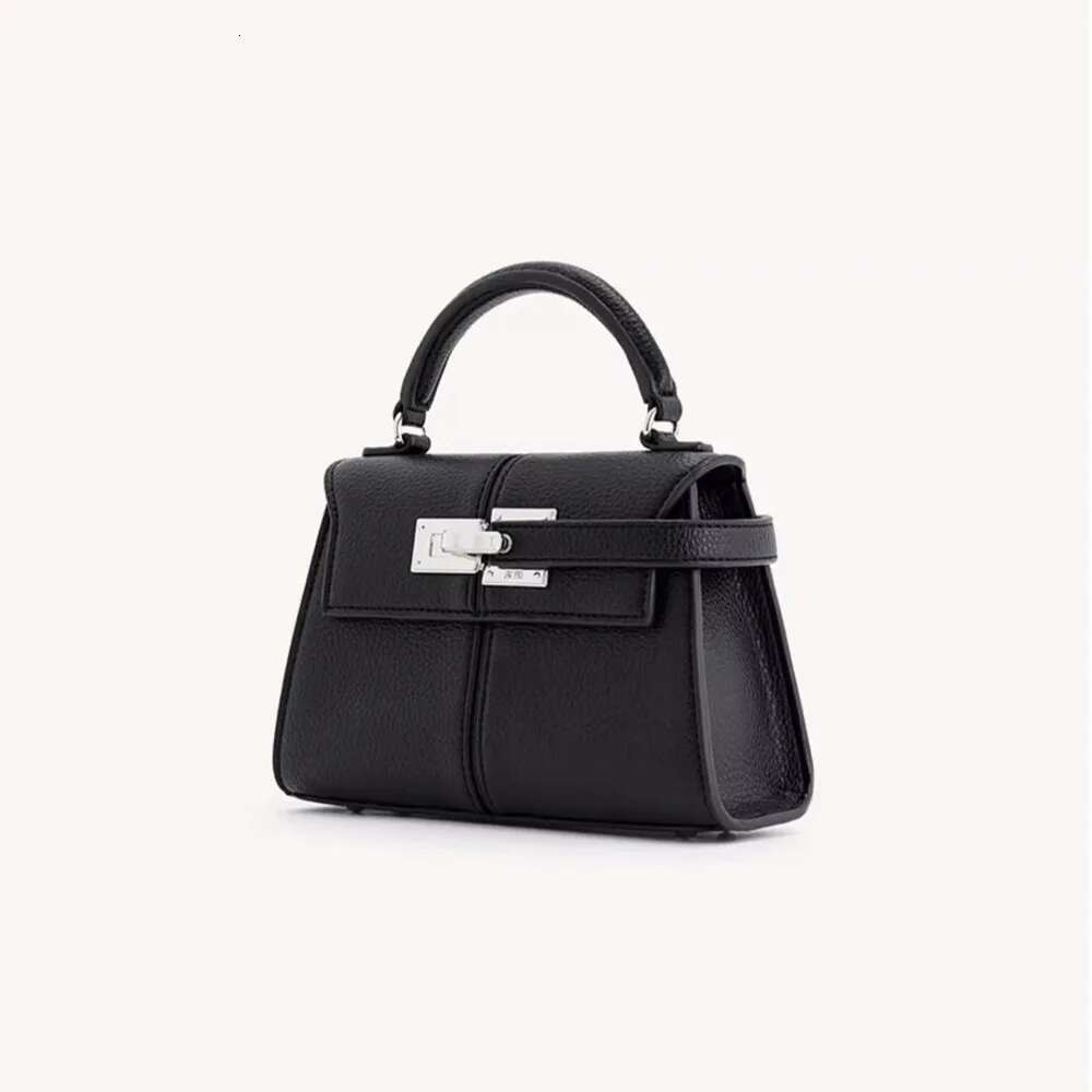 2025 Trapezoidal Leather Women Bag Versatile Fashion Niche Handbag Top-handle Bag