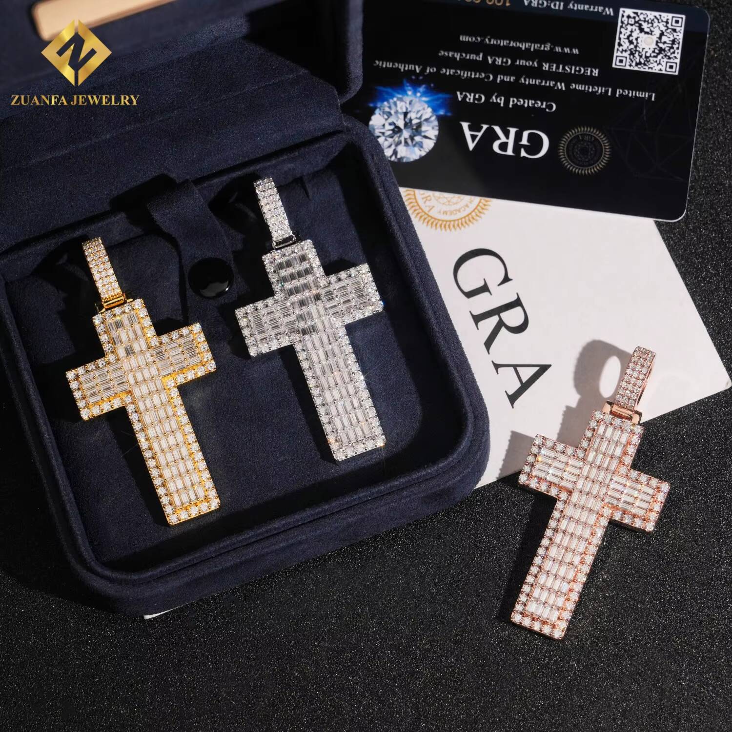 Fashion Jewelry 925 Sterling Silver Iced Out Baguette Vvs Moissanite Cross Pendant for Men Women