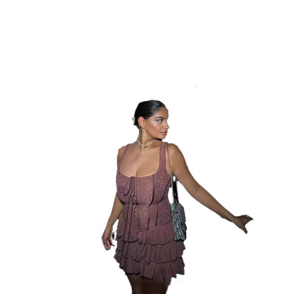 Autumn/Winter Women's Wear Brown Fishbone Strap Top Cake Half Set Skirt 2025 New Style Unique and Elegant Clothing