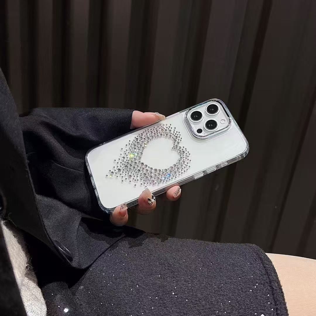 Transparent Heart Phone Case Suitable for iPhone 17 Pro Max Acrylic Luxury Rhinestone Apple 16/15 Protective Case