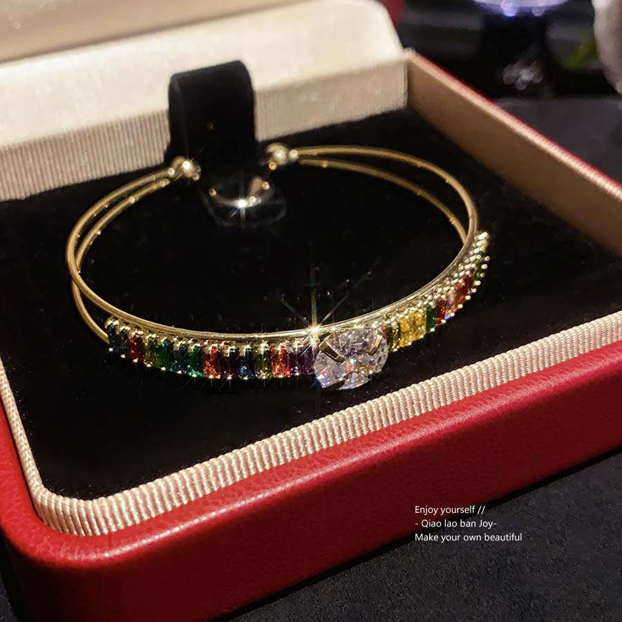 Designer bracelet Colorful gemstone Luxurious metal design Bracelet for women Fashion Brand Jewelry Delicate