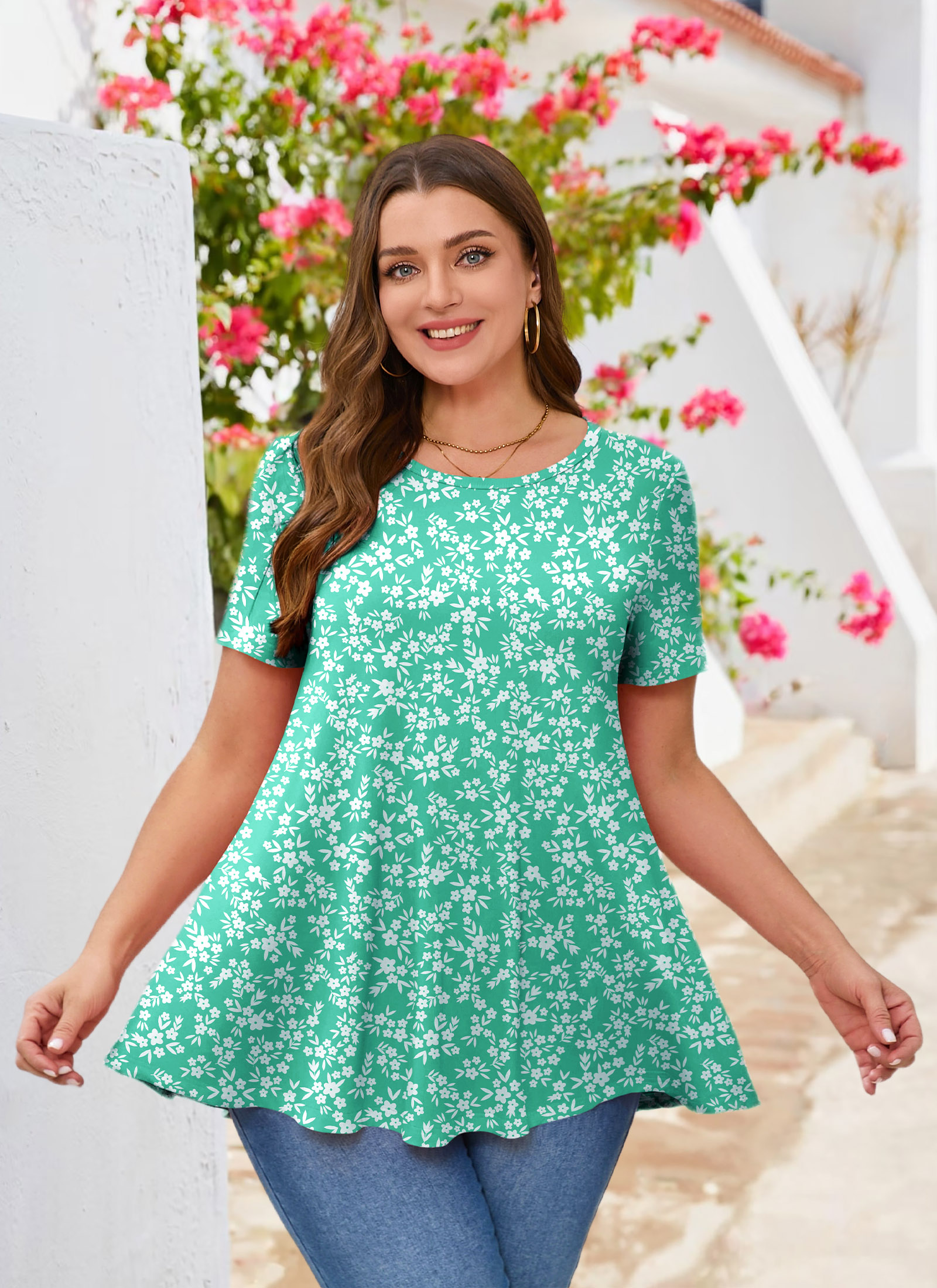 Tunic Tops for Women Plus Size Short Sleeve Crew Neck Swing Flare Loose T-Shirt Blouses to Wear with Leggings Aqua Small Floral Tunics