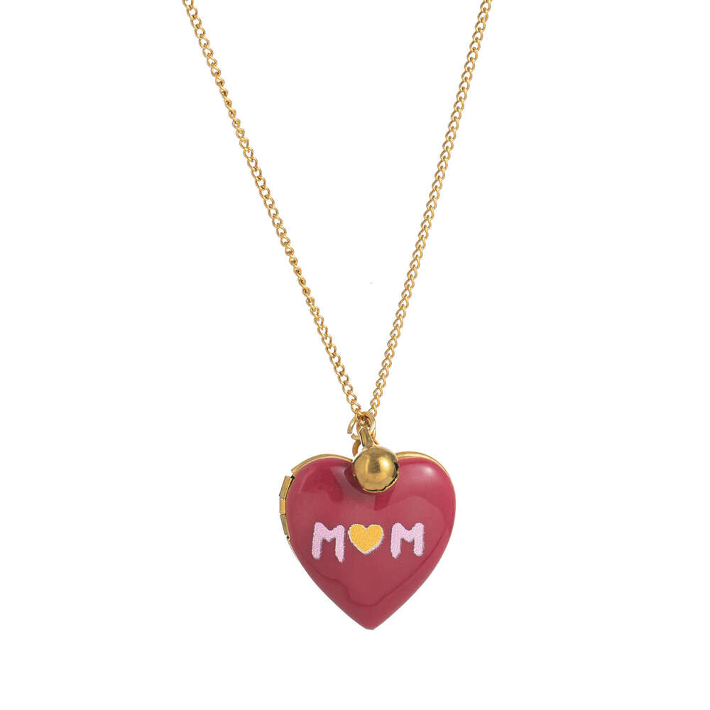 Designer jewelty for women Luxury necklace Love shaped diamond Mother's Day necklace ins wind letters mom zircon mama necklace love pendant color