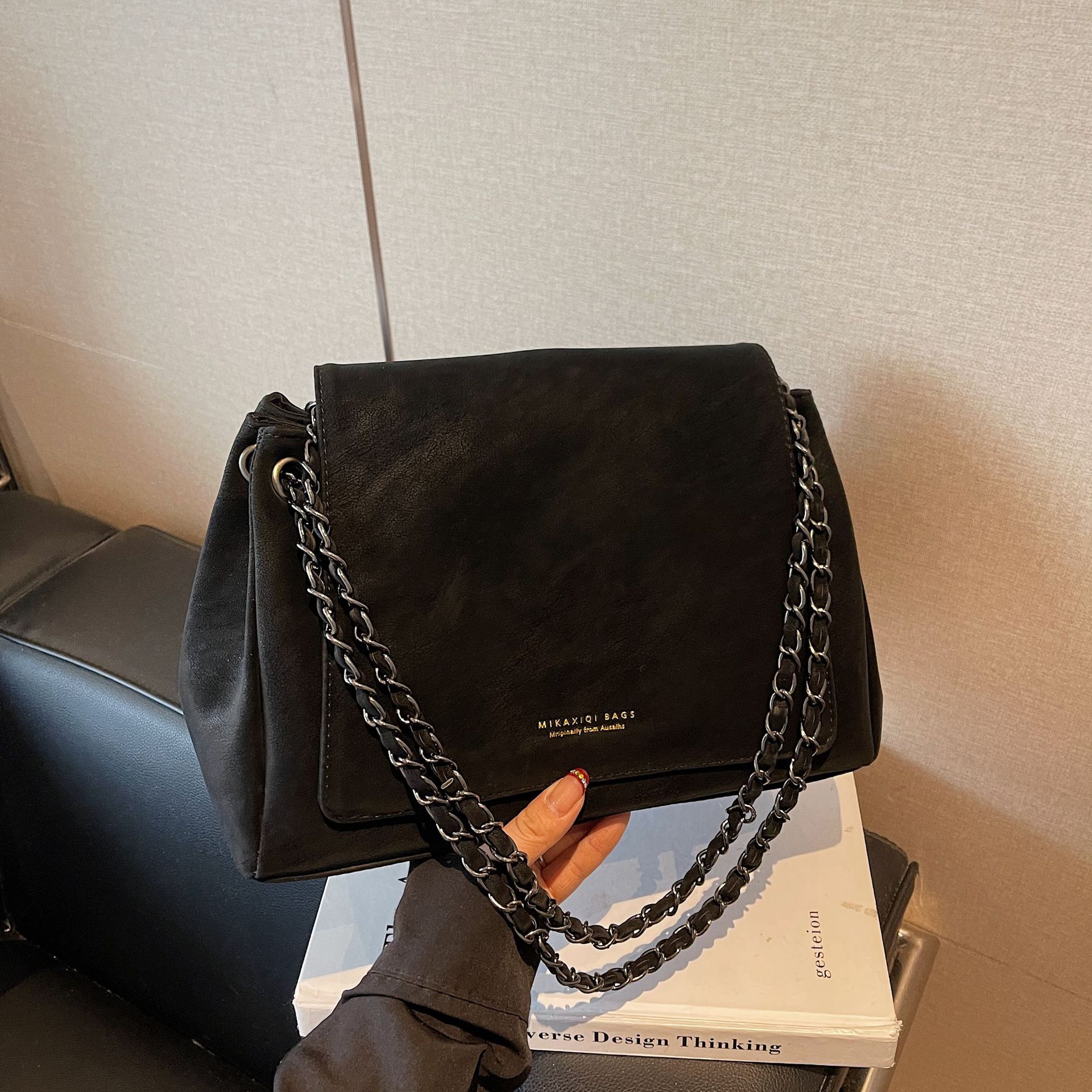 Free shipping Designer bag Plaid tote bag women bag shoulder bag crossbody bag versatile large capacity handbag Genuine-suede