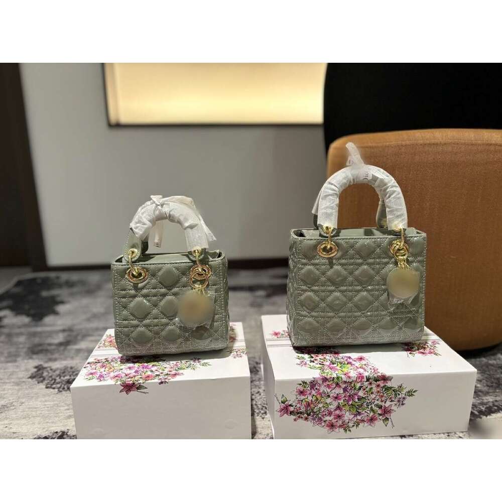 Designer Bag Luxury Bag Women Fashion High-End Shoulder Bag 2025 New Ladies Fashion Handbag Leather Chain Classic Letter Wallet Multi Color Bag