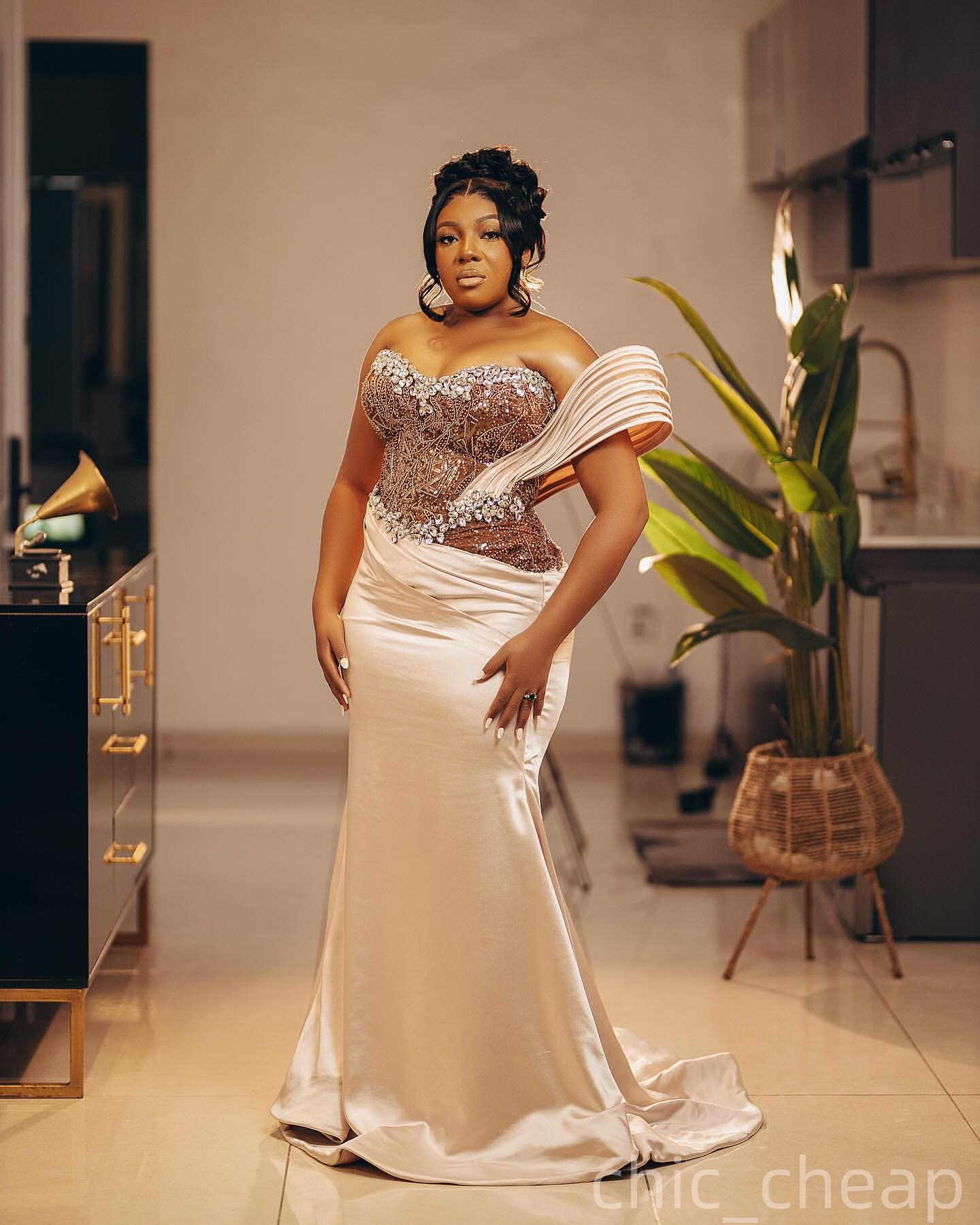 Mermaid Champagne Plus Size Prom Dresses 2025 Crystals Satin Lace Sweetheart Evening Formal Party Second Birthday Engagement Gowns Dress For Special O