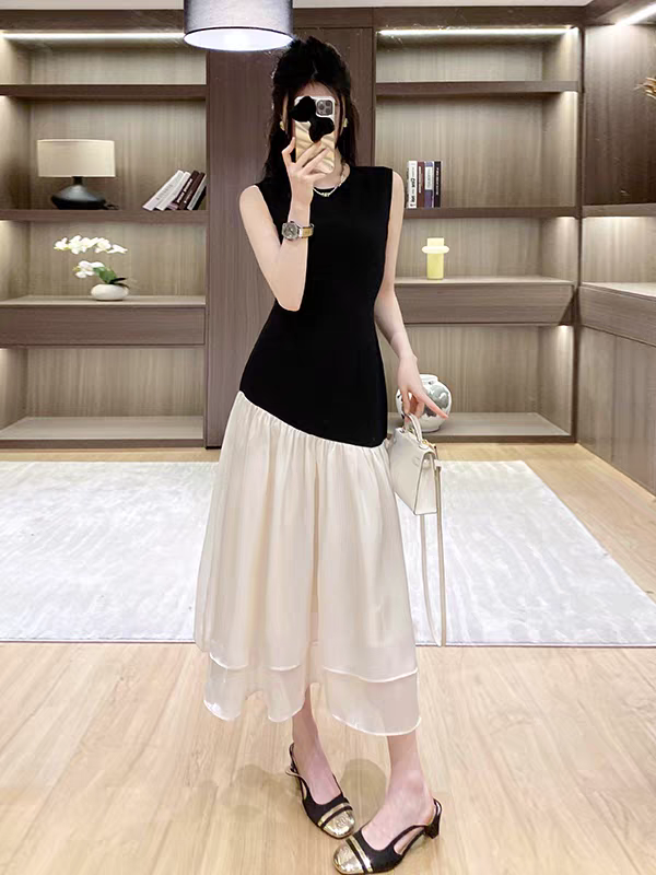2025 Advanced contrasting dress Fashion Week Show Customized Fashion Tailored clothing womens Fashion Paris.M324