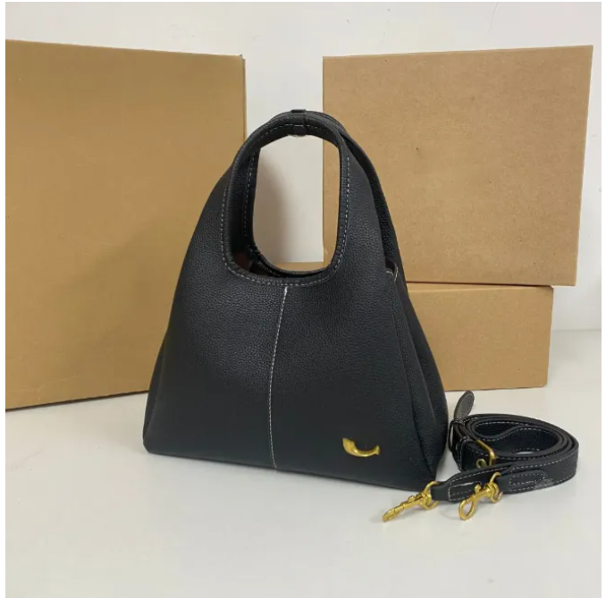 Bucket Bags Designe… - image