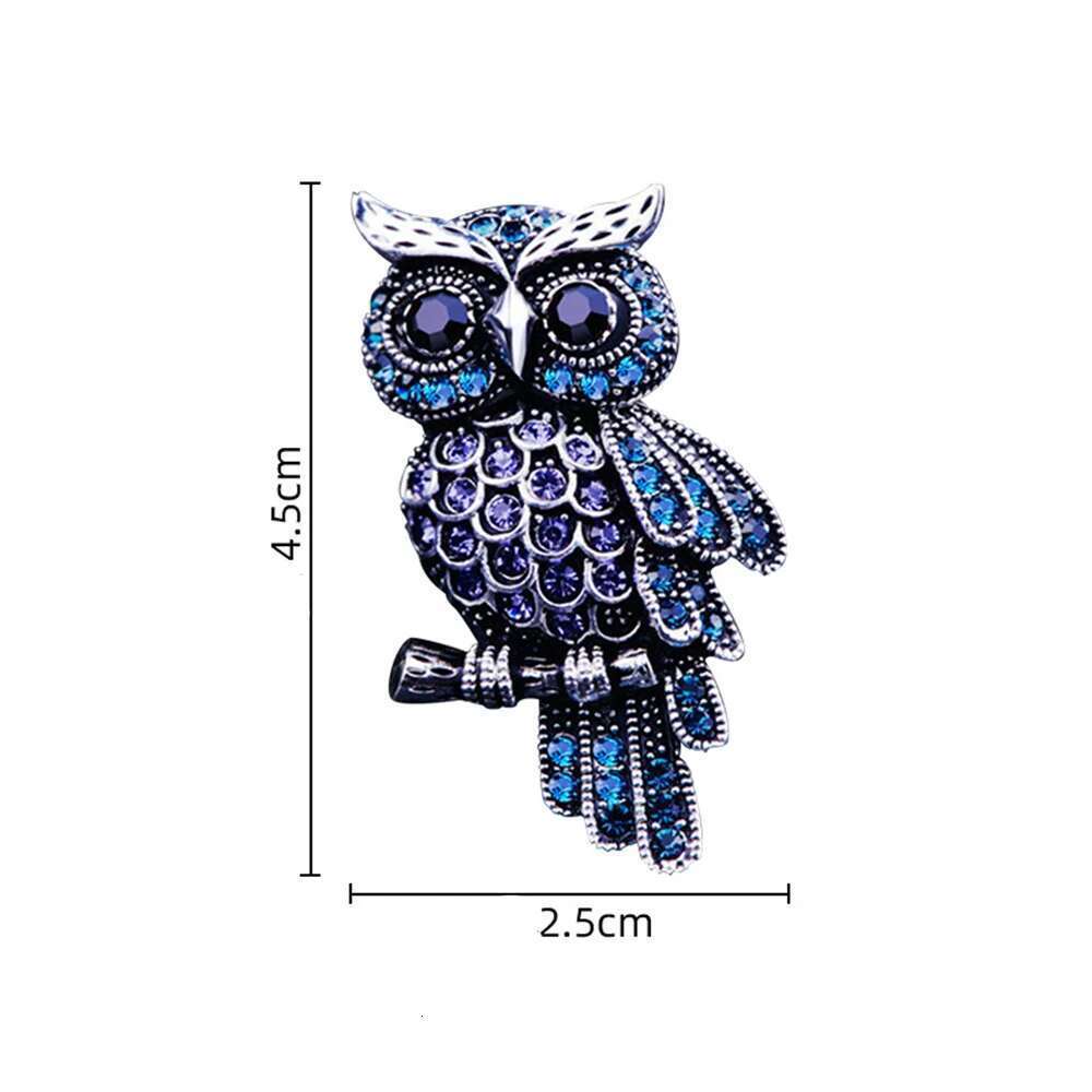 Delicate Blue Crystal Eyes Owl Brooches For Men Alloy Rhinestone Brooch Badge Pin Women Gifts Accessories Jewelry 2024