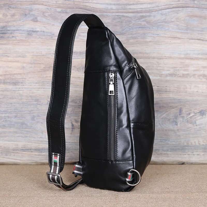 Leather Men's Chest New Fashion Single Shoulder Top Layer Cowhide Student Casual Trend Crossbody Bag