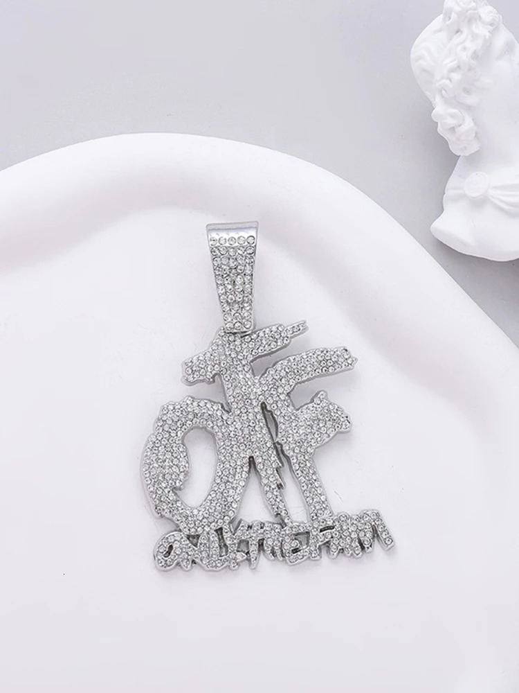 Wholesale hip hop rhinestone alloy bling OTF letter pendant with 15mm cuban link chain necklace 250428