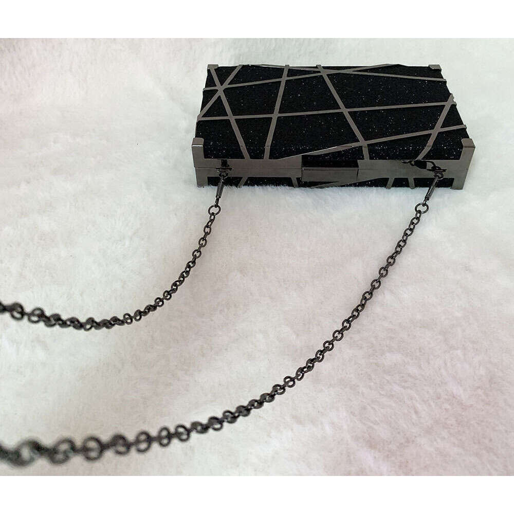 Dinner Bag Geometric Metal Line Decoration Dinner Dress Versatile Handheld Single Shoulder Crossbody Women S Bag KQ