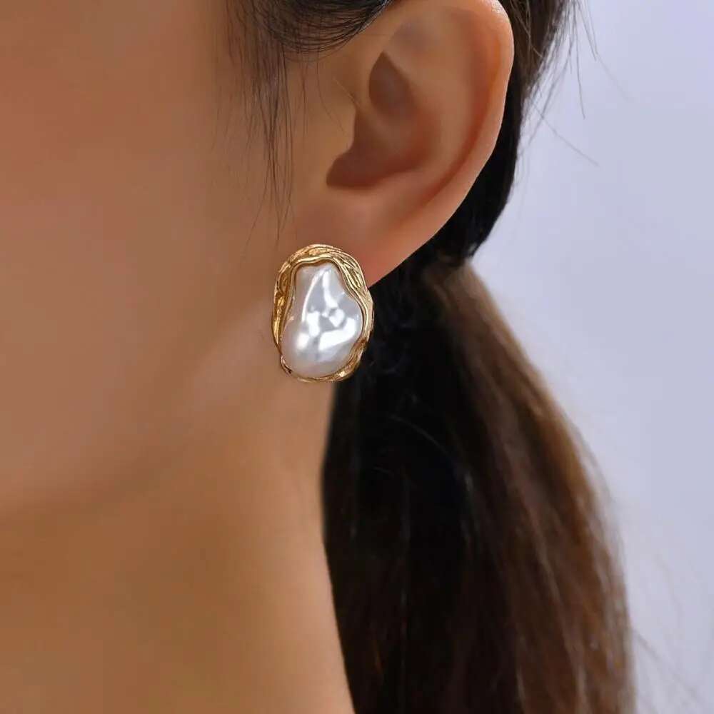 Exquisite Irregular Baroque Pearl Stud For Women Girls Vintage Gold Color Metal Edged Earrings Jewelry Accessories