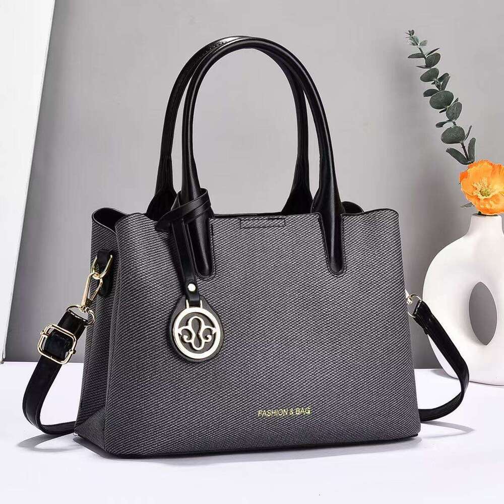 2025 New Trendy Styling Fashion Atmosphere Women's Single Shoulder Handheld Crossbody Bag