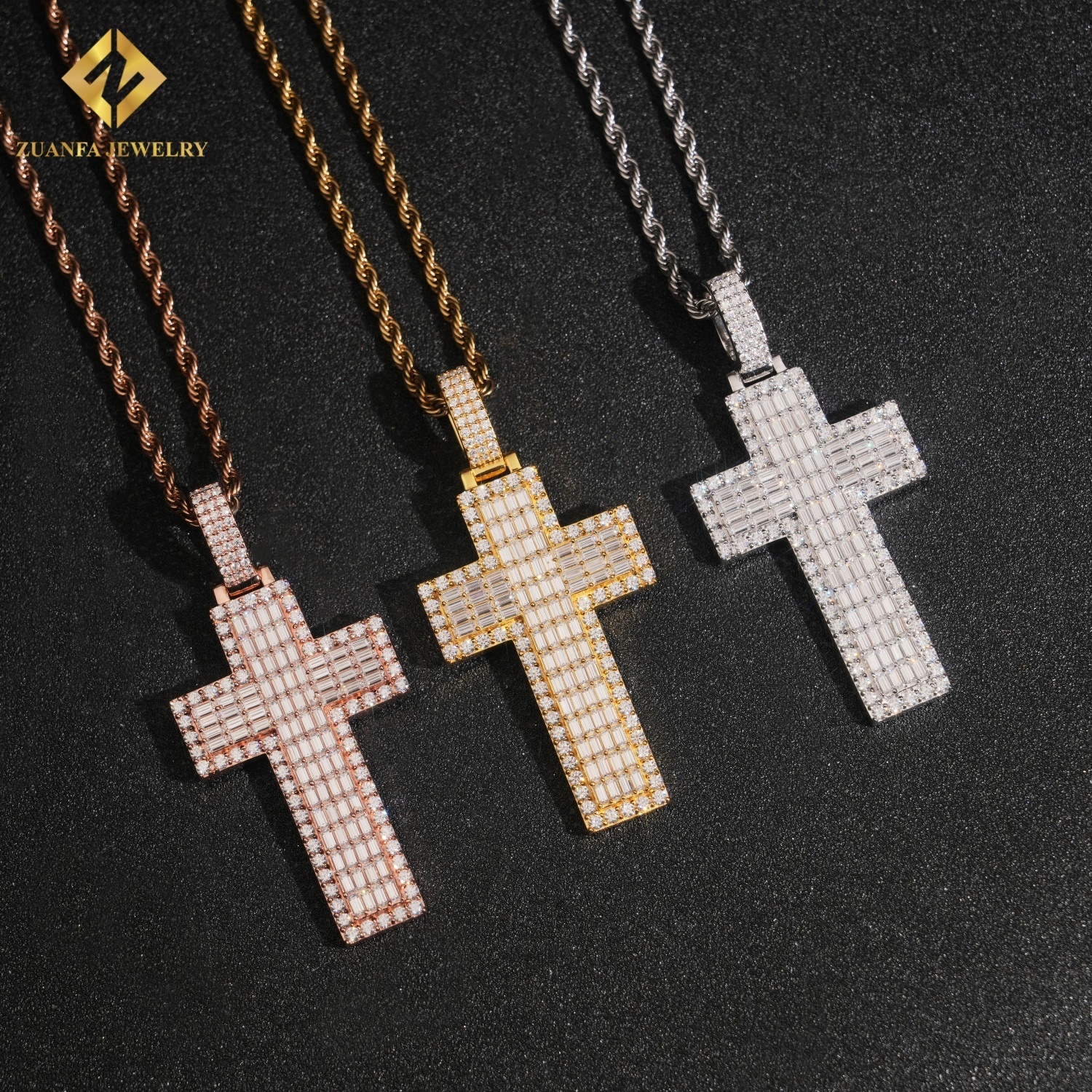 Fashion Jewelry 925 Sterling Silver Iced Out Baguette Vvs Moissanite Cross Pendant for Men Women