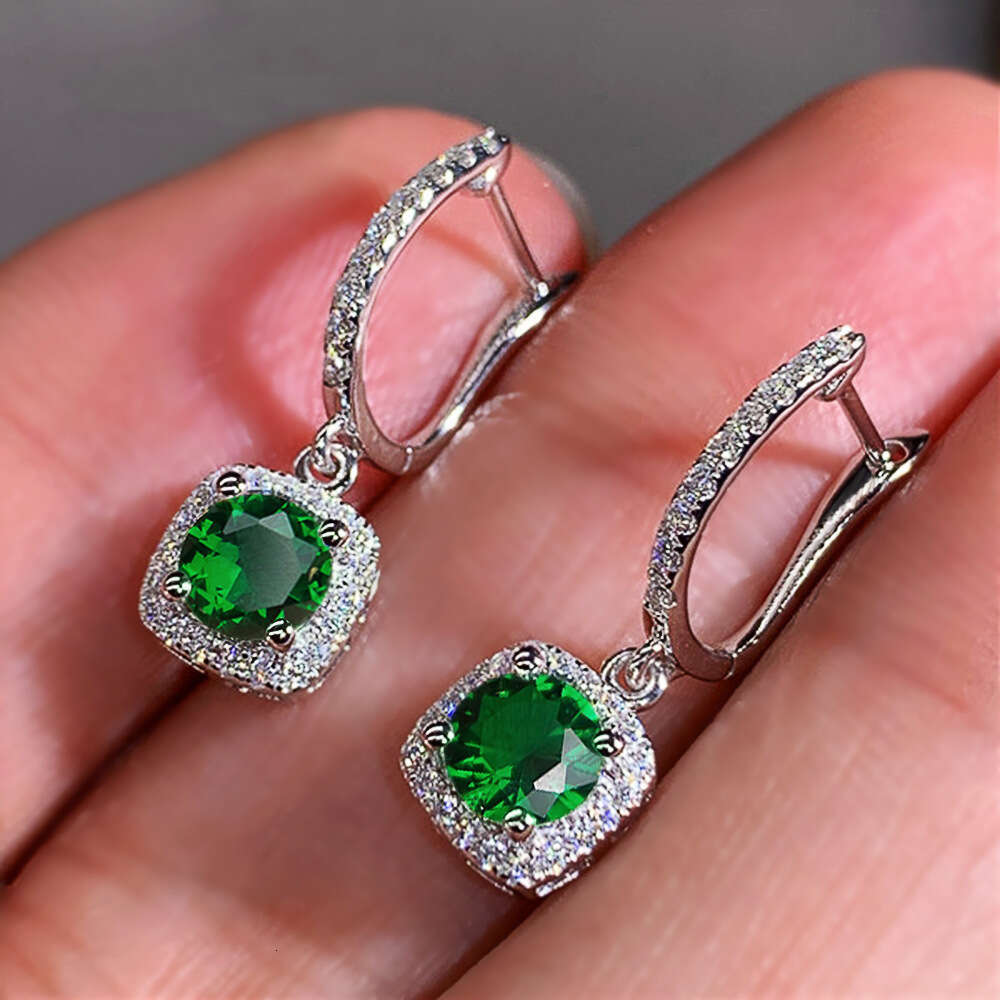 Cao Shi's New Exquisite Women's Micro Set Zircon Versatile Buckle Ear Ornament