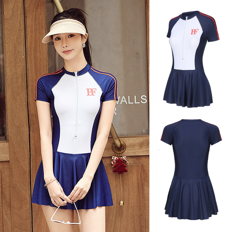 Swimsuit women's one-piece skirt professional conservative plus size new Korean ins style sports swimsuit hot spring