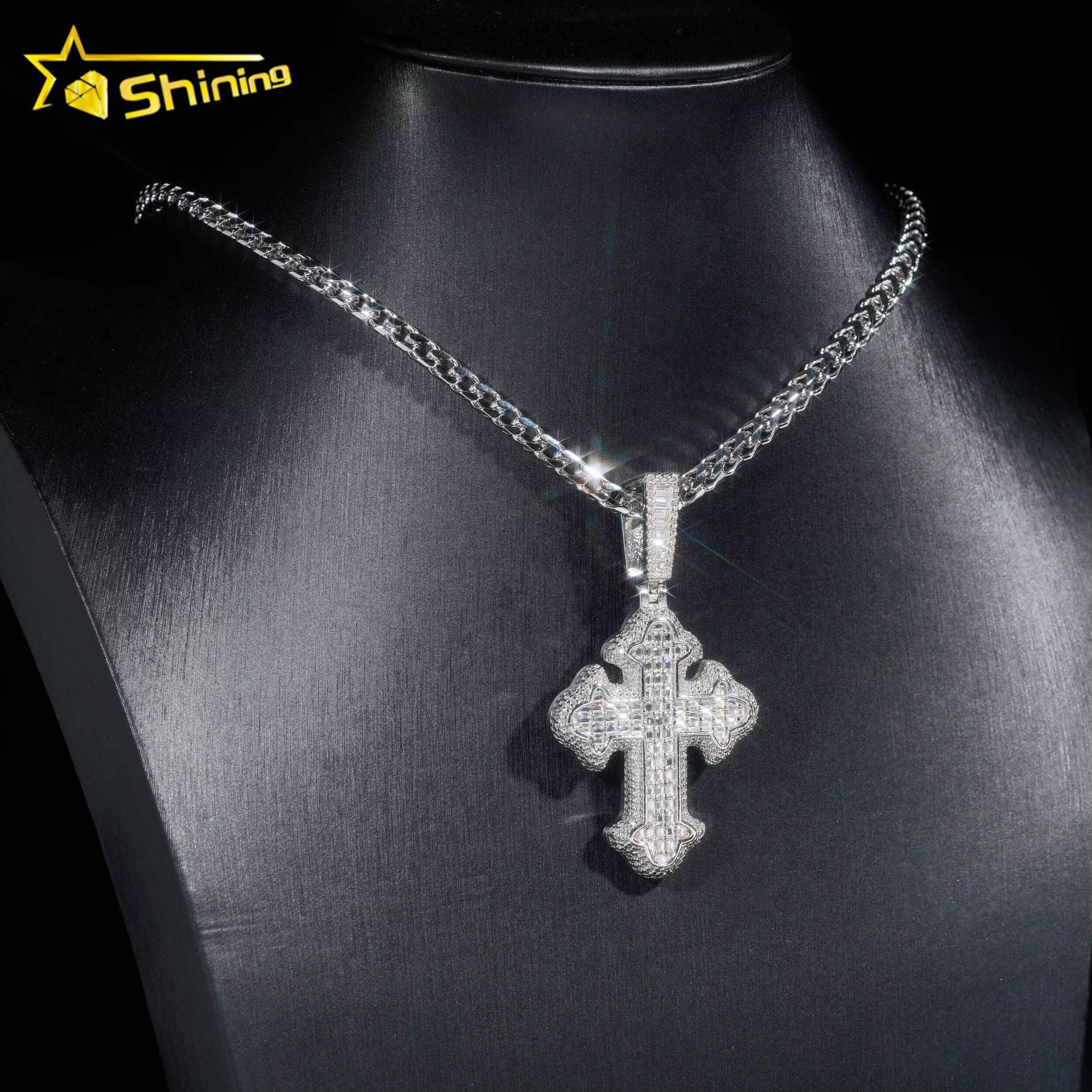 New Design Hip Hop Style Baguette Diamond Luxury 925 Silver Moissanite Cross Pendant
