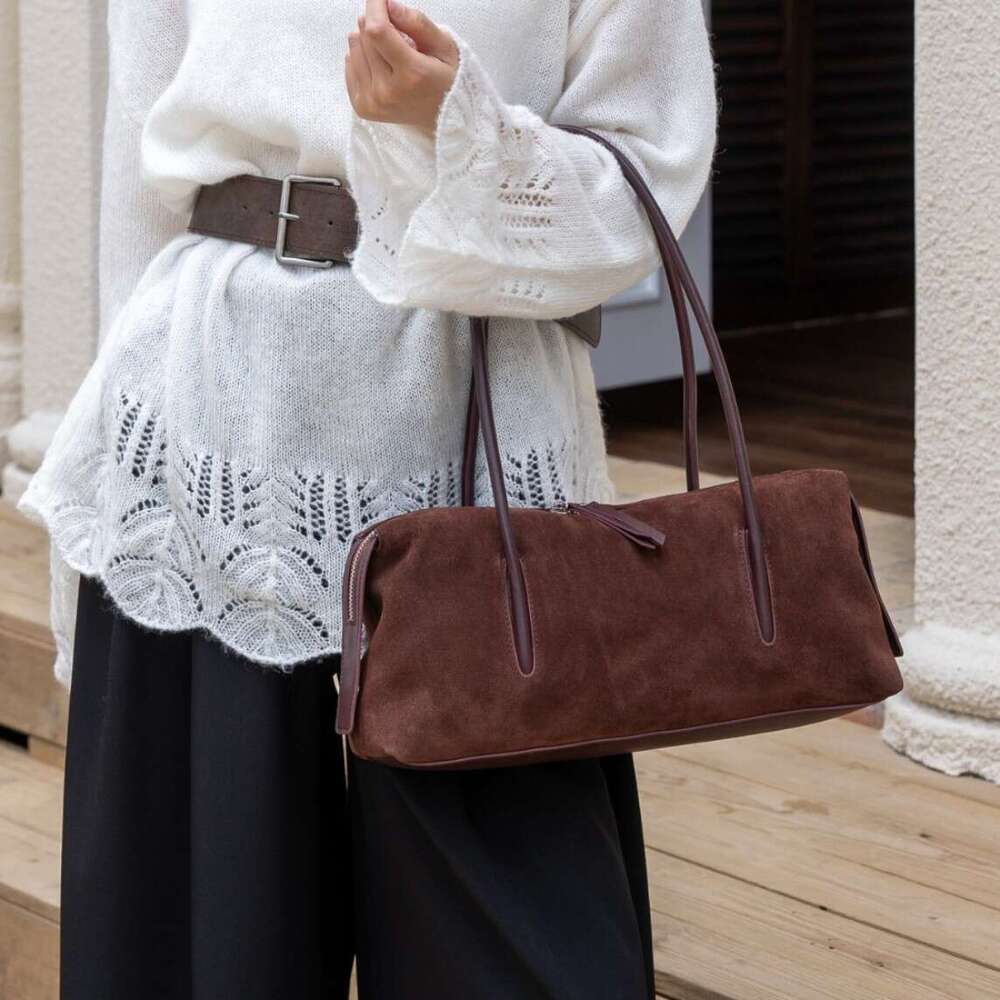 Hot Sale Chic Tassel Design Women Armpit Shoulder Bag Caramel Coffee Color High-end Suede Cow Leather Women Handbag Winter