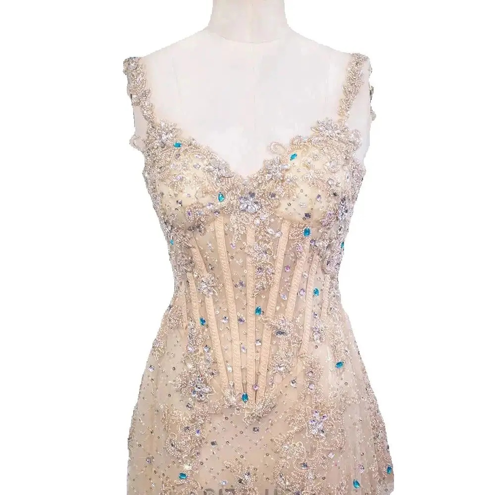 Glitter Spaghetti Strap Prom Dresses Customized Sequined Crystal Evening Dress Customized Beaded Side Split Celebrity Party Gown