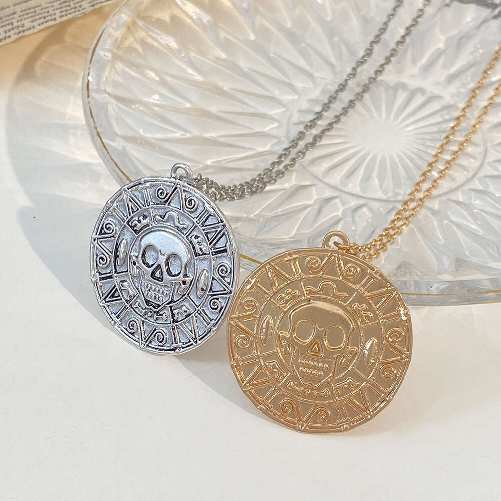 COS Jewelry Caribbean Pirate Gold Coin Chain Men's Skull Necklace Pendant