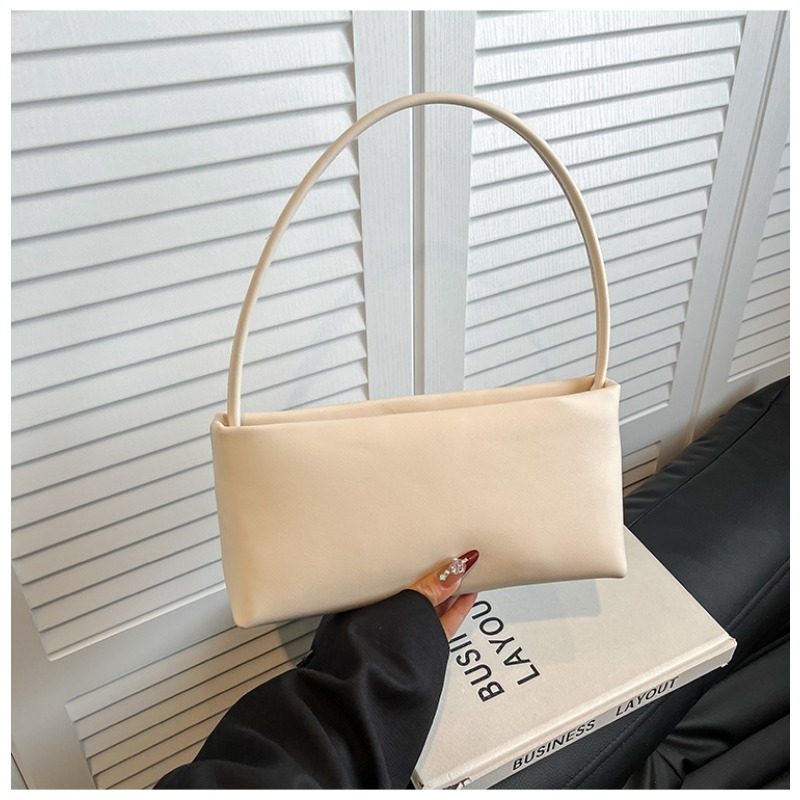 Elegant Arm Pit Crossbody Handbag - Stylish Spring/Summer Accessory by Trendy Designer Brand