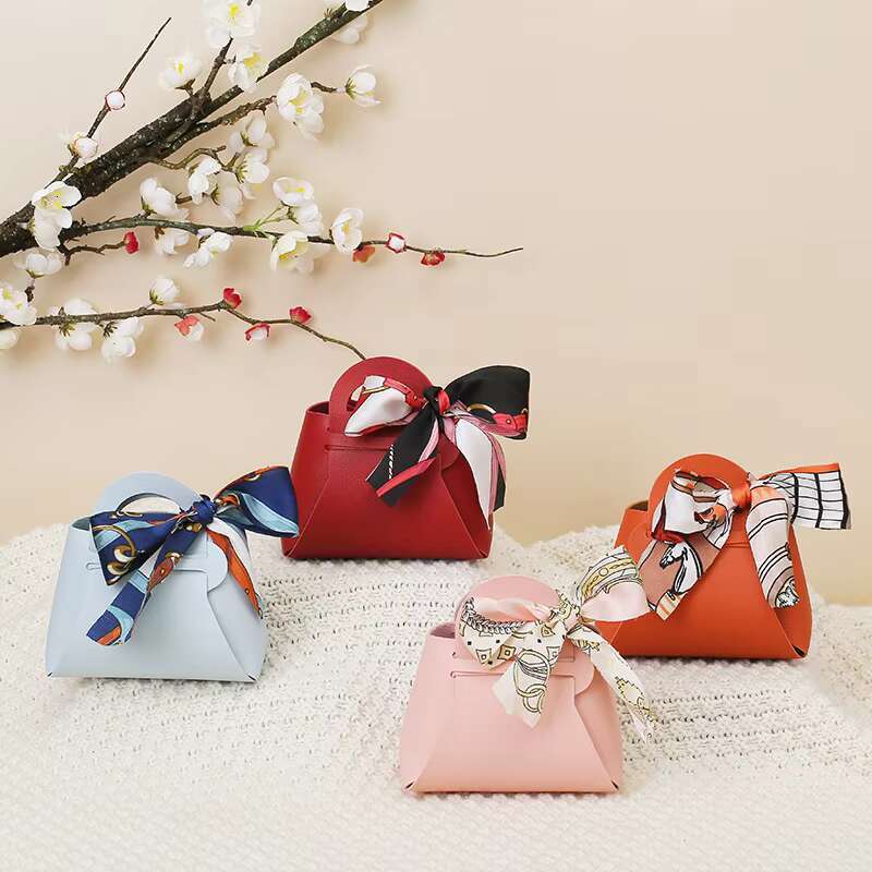 Mini gift bag, luxurious PU leather candy handbag, mini cosmetics small box basket, jewelry packaging bag