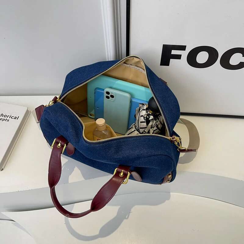 Denim For Women With Large Capacity, 2024 New Leisure Crossbody Lage Bag, High-End Short Distance Travel Bag