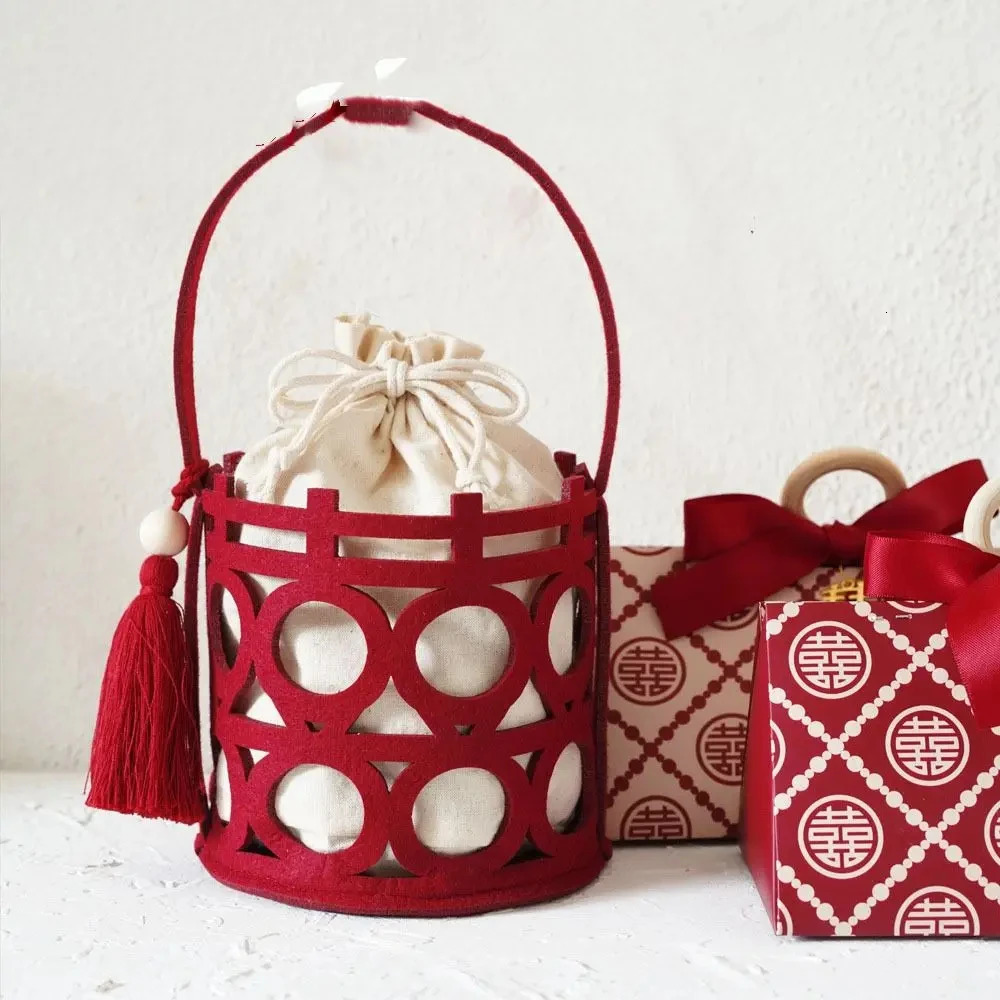 Candy bag Chinese style hollow wedding felt handbag birthday party decoration 250427