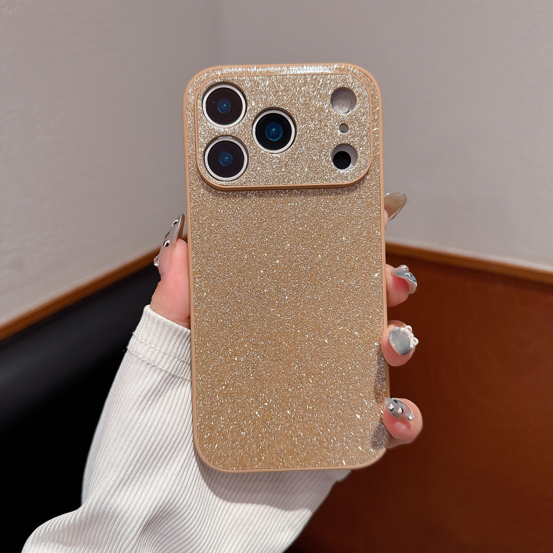 Luxurious Glitter Phone Case iPhone 17 Pro Max Compatible with Apple 16/15 Pro High-end Feel Full Coverage Shockproof Case