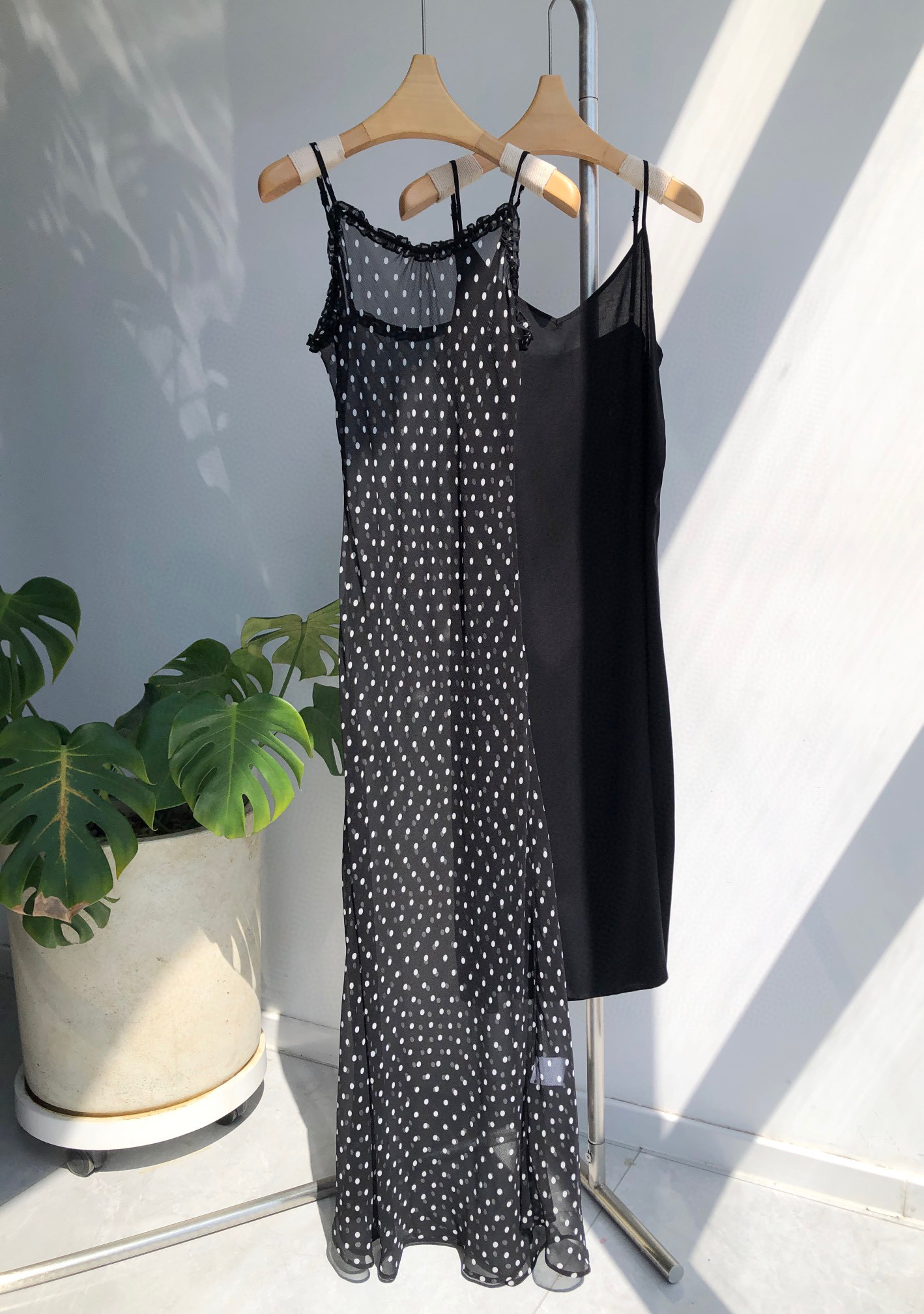 2025 Polka dot silk skirt Fashion Week Show Customized Fashion Tailored clothing omens Fashion Paris.M370
