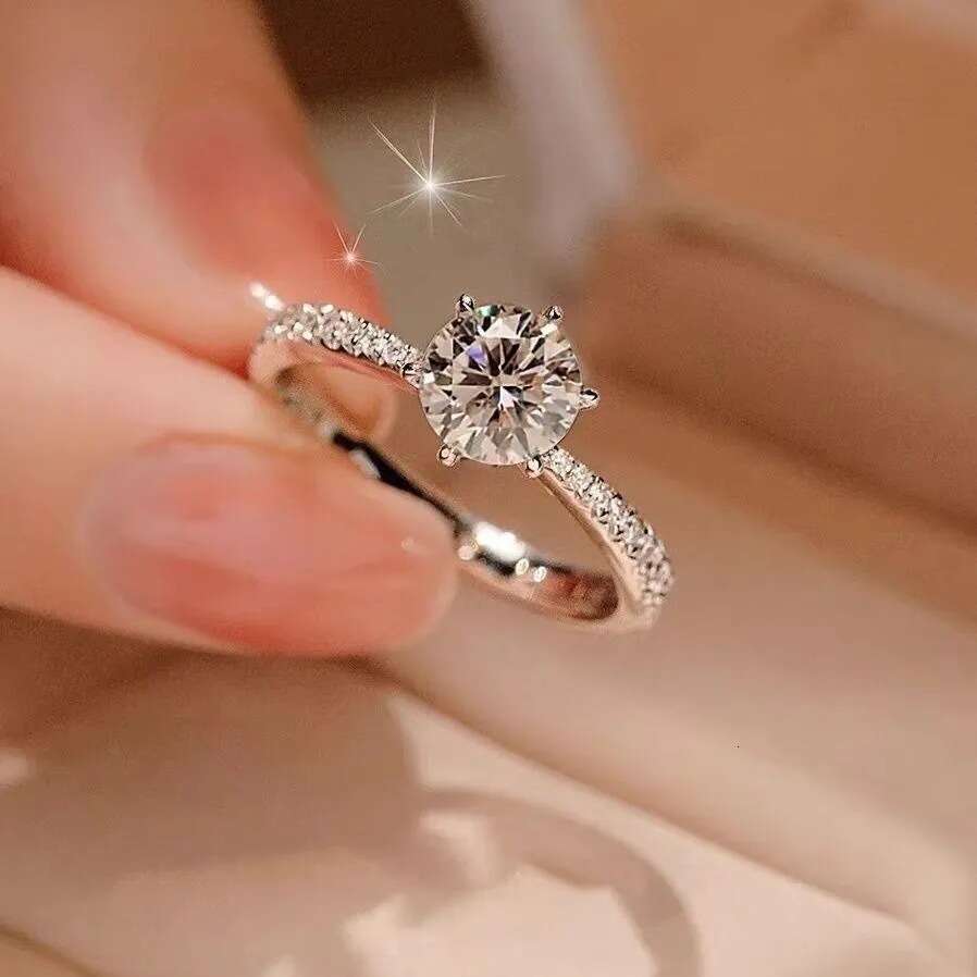 High-End Six-Claw Simulated Diamond Ring for Women, Simple Fashion Style Zircon Couple Rings, Proposal Wedding Open Rings Wholesale